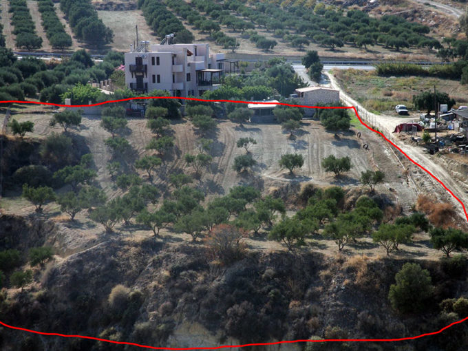 Build your own house or villa just 500 meters from the beach