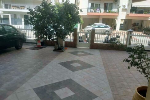 Three Store Apartment Building is for sale in Alexadroupoli near Thesaloniki