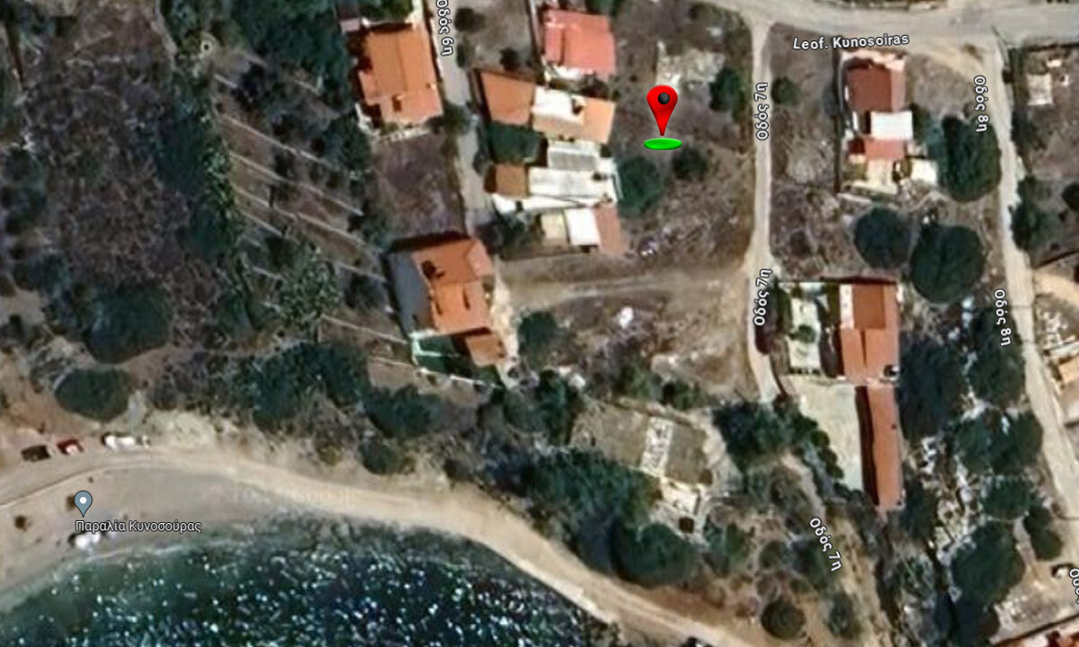 Land near beach Kynosoura area of Salamina