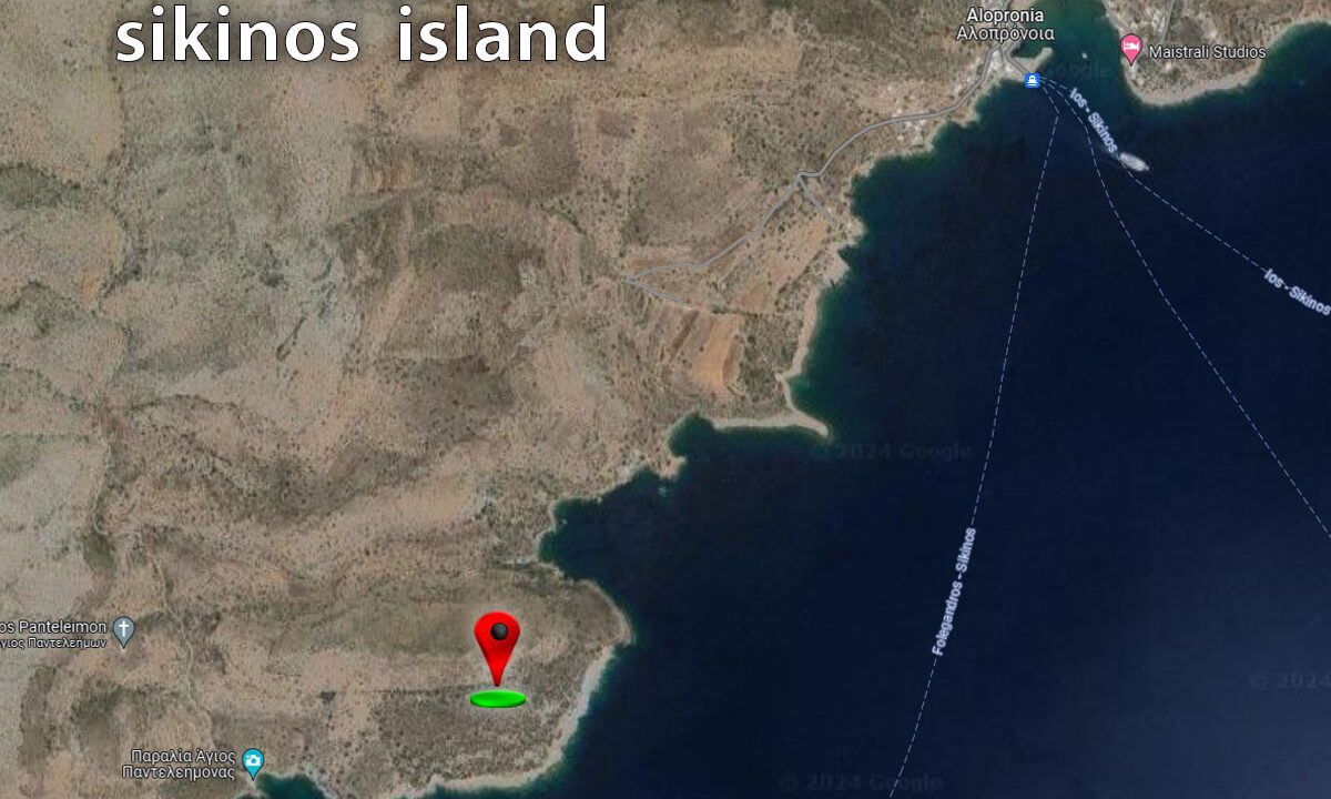 Land of plot on Sikinos island is for sale