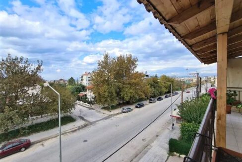 View of central avenue area of ​​Agioi Apostoloi Patra