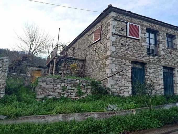 Selling a traditional stone house in Mathias village Messinias Kalamata