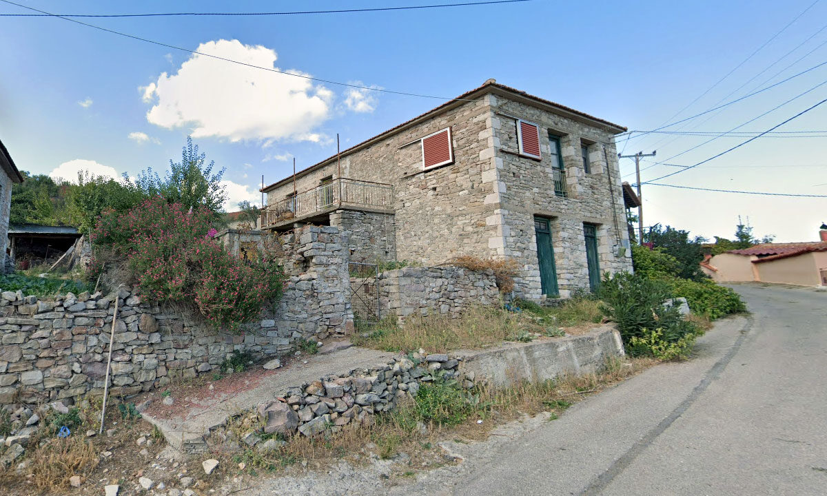 For sale old stone house near Kalamata in Peloponnese ideal for Golden visa