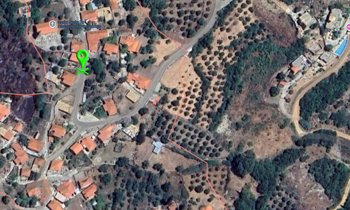 For sale stone house with land near Kalamata ideal and for Golden visa